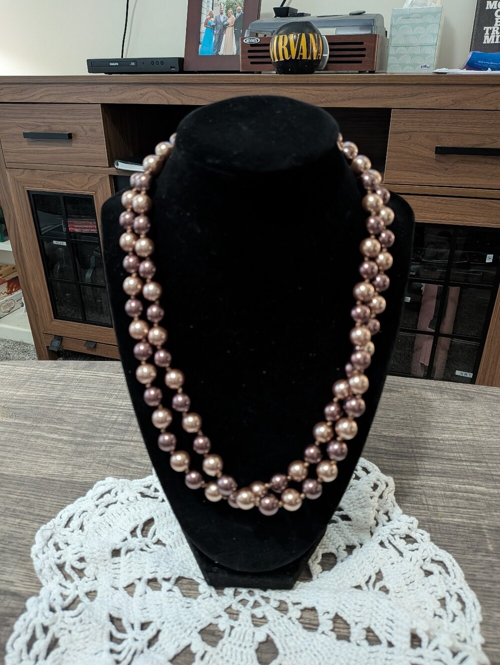 Cream And Tan  Pearl Necklace